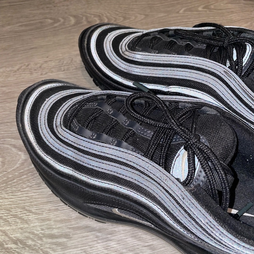 Air Max ‘97 Women Size 9 (US)